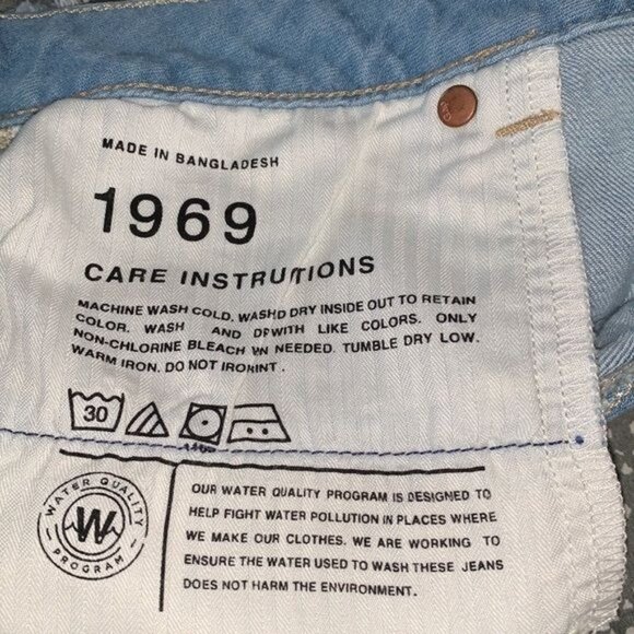 Gap 1969 Summer Cut-Offs Denim Shorts Size 27 Blue - Picture 3 of 10